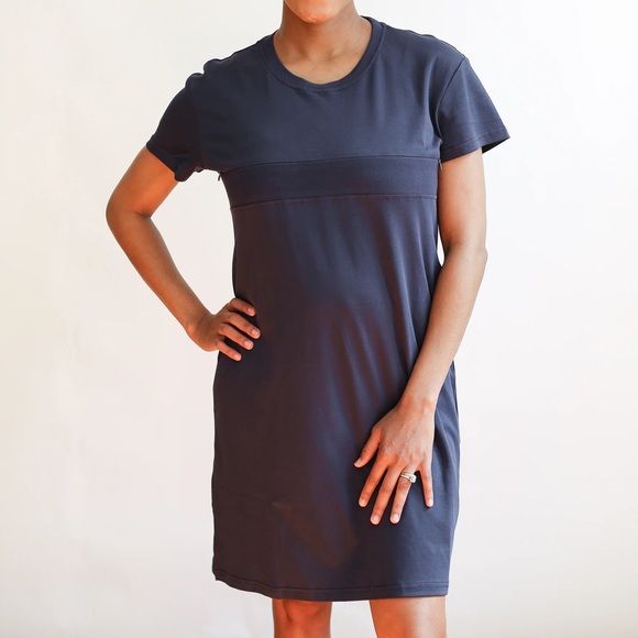MoveMama Breastfeeding Invisible Zipper T-Shirt Dress - Picture 1 of 6